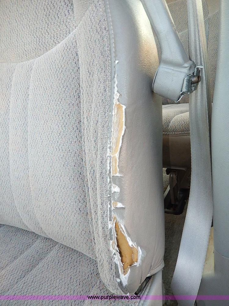 image for item H9513 1993 Chevrolet Astro van