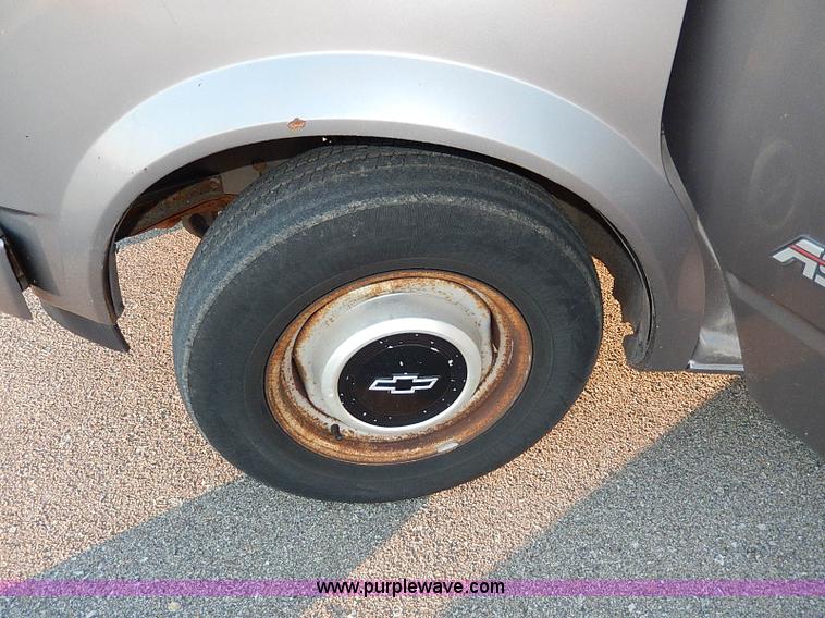 image for item H9513 1993 Chevrolet Astro van