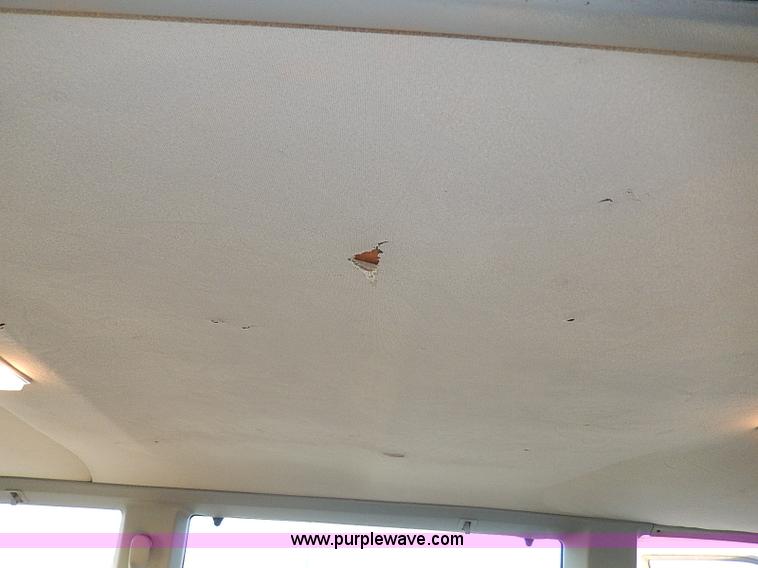 image for item H9513 1993 Chevrolet Astro van