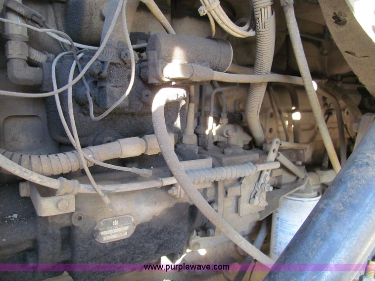 image for item I1311 1979 International S2200 water tanker truck