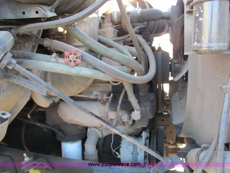 image for item I1311 1979 International S2200 water tanker truck