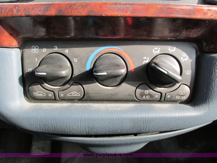 image for item I4209 2001 Chevrolet Impala