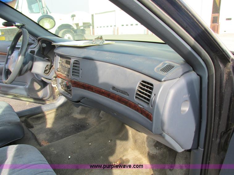 image for item I4209 2001 Chevrolet Impala
