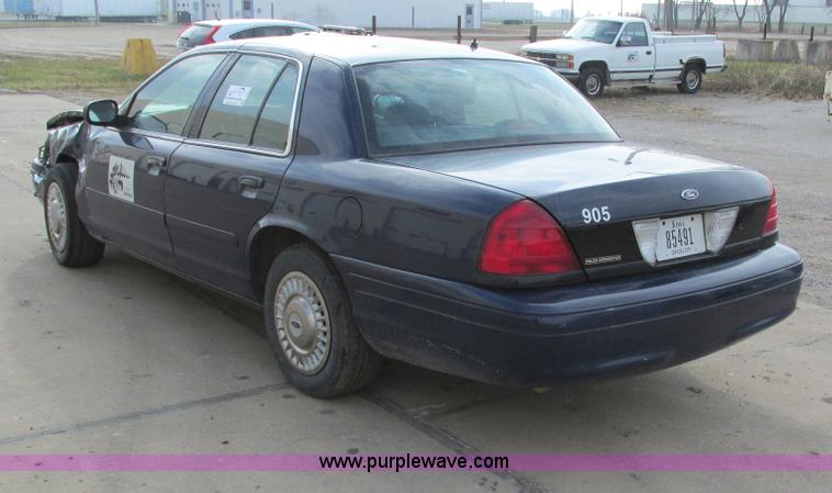 image for item I4210 2002 Ford Crown Victoria Police Interceptor