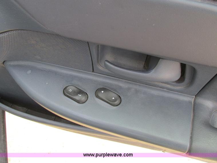 image for item I4210 2002 Ford Crown Victoria Police Interceptor