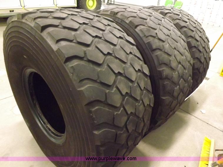 image for item I9212 (3) Michelin XZL 24R21 tires