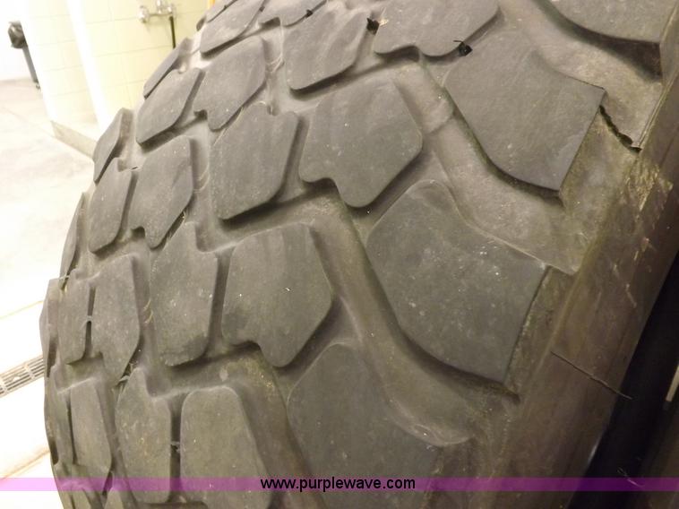 image for item I9212 (3) Michelin XZL 24R21 tires