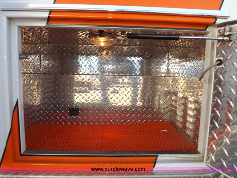 image for item I9244 1996 Ford Econoline E350 ambulance