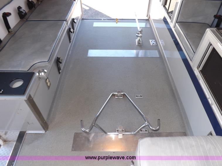 image for item I9244 1996 Ford Econoline E350 ambulance