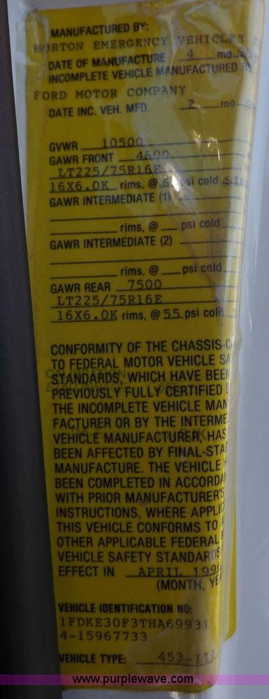 image for item I9244 1996 Ford Econoline E350 ambulance