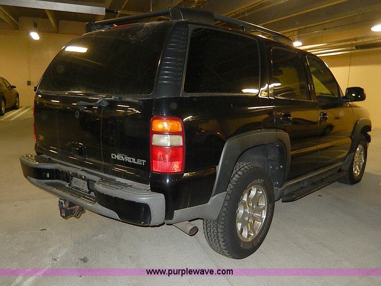 image for item I9450 2003 Chevrolet Tahoe Z71 SUV