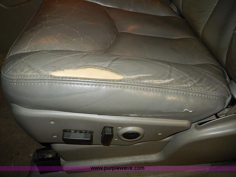 image for item I9450 2003 Chevrolet Tahoe Z71 SUV