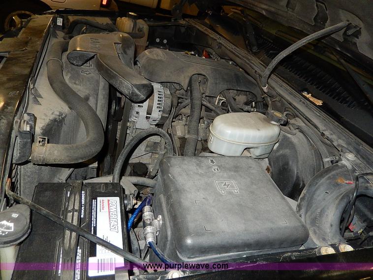 image for item I9450 2003 Chevrolet Tahoe Z71 SUV