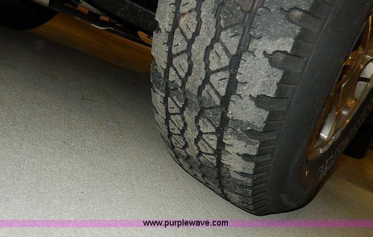 image for item I9450 2003 Chevrolet Tahoe Z71 SUV