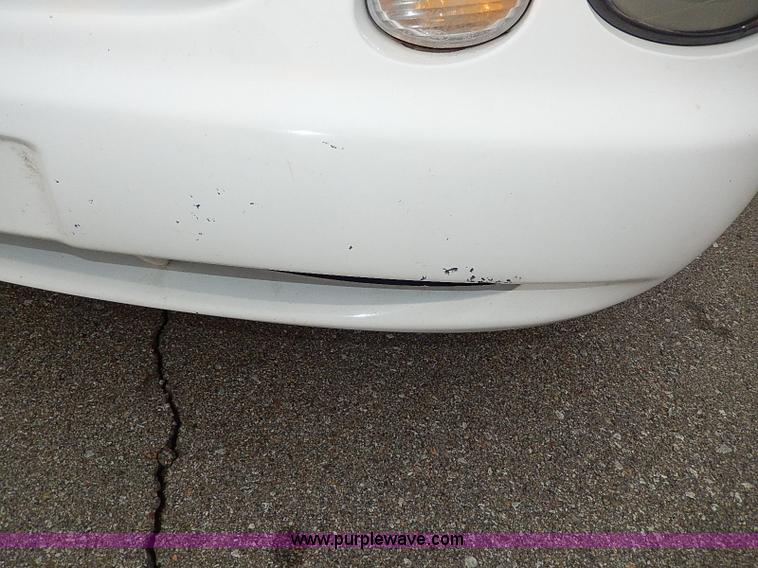 image for item I9478 1999 Ford Taurus LX