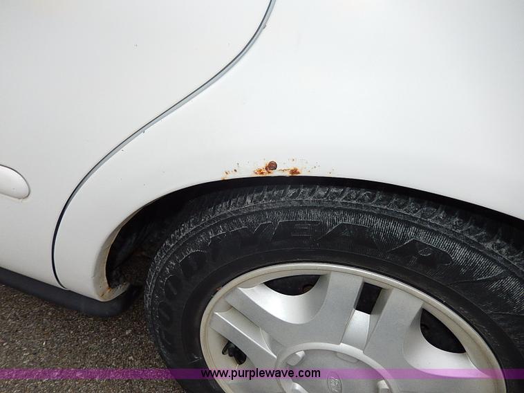 image for item I9478 1999 Ford Taurus LX