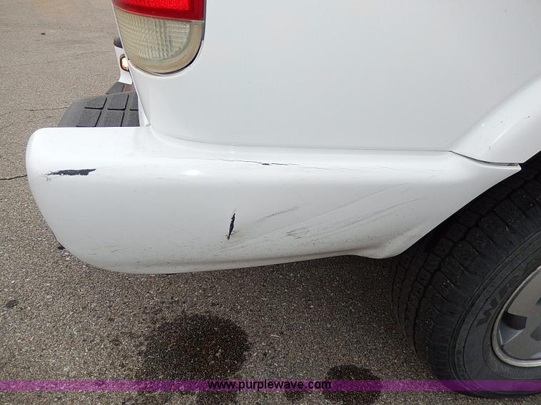 image for item I9480 2002 Chevrolet Blazer LS SUV