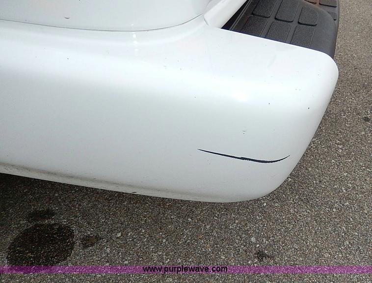 image for item I9480 2002 Chevrolet Blazer LS SUV