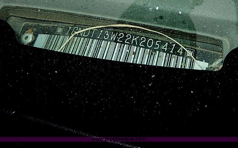 image for item I9480 2002 Chevrolet Blazer LS SUV