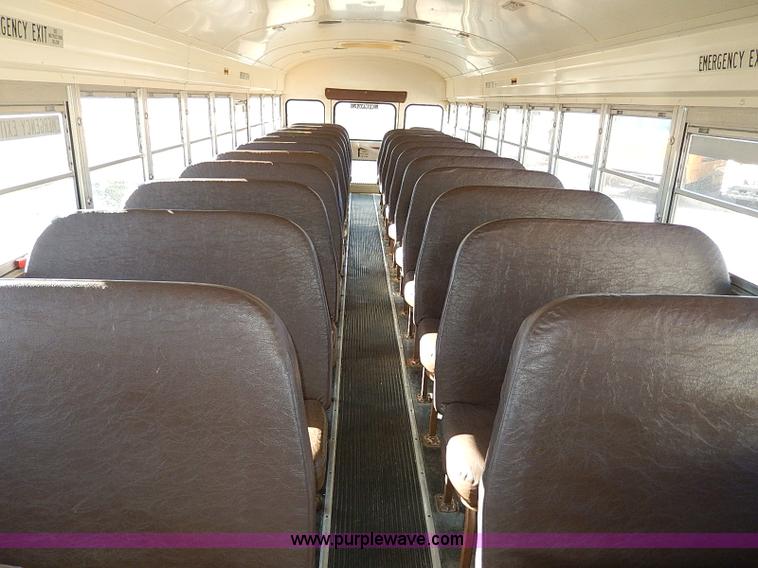 image for item I9500 1996 Ford B800 Bluebird school bus