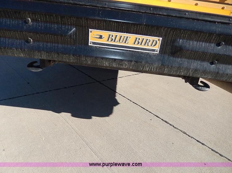 image for item I9500 1996 Ford B800 Bluebird school bus