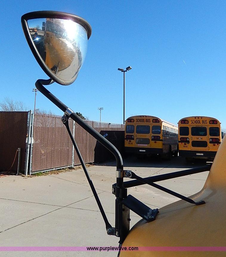 image for item I9500 1996 Ford B800 Bluebird school bus