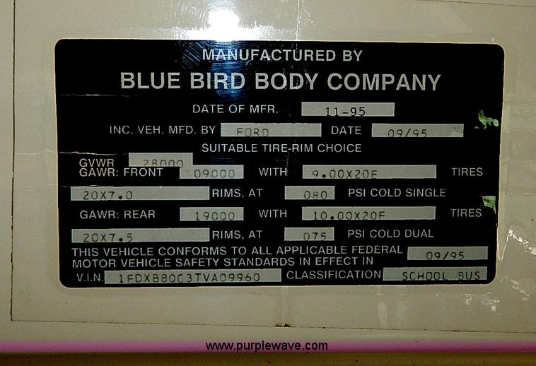 image for item I9500 1996 Ford B800 Bluebird school bus