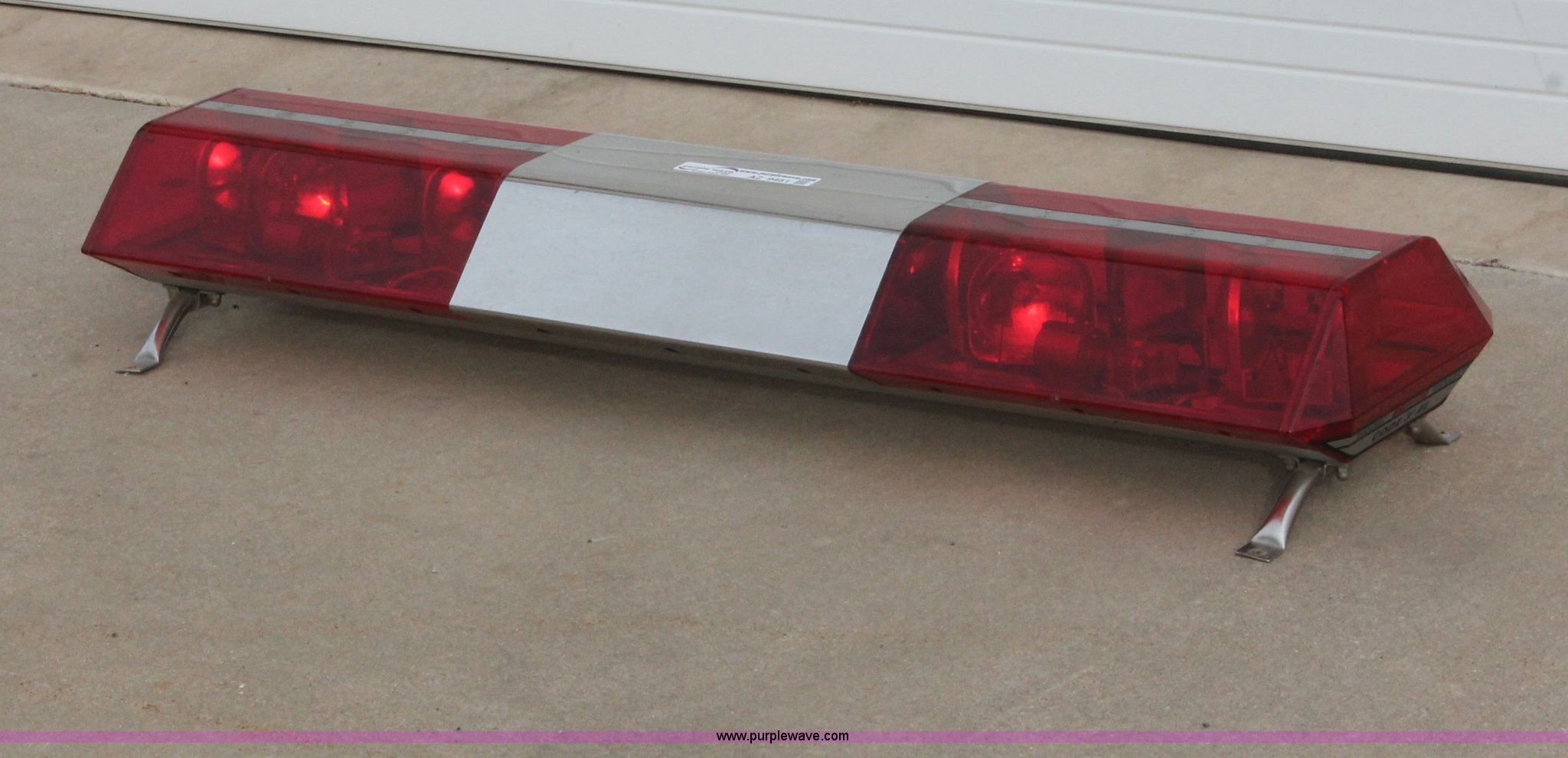 Code 3 XL light bar in Clearwater, KS Item AZ9451 sold Purple Wave