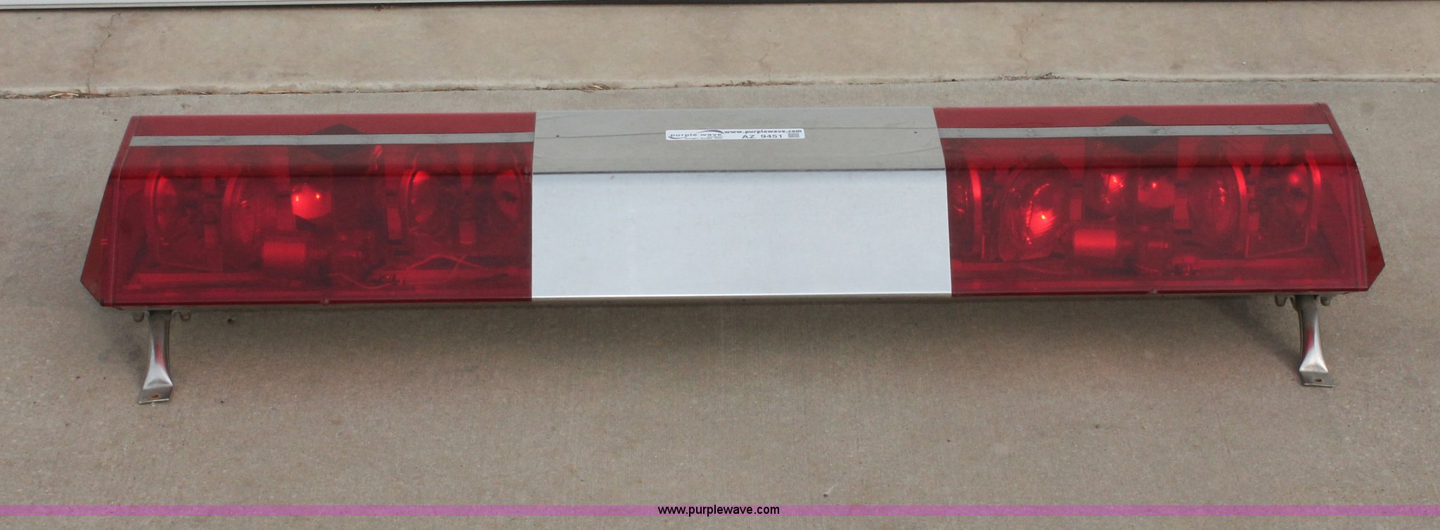 Code 3 XL light bar in Clearwater, KS Item AZ9451 sold Purple Wave