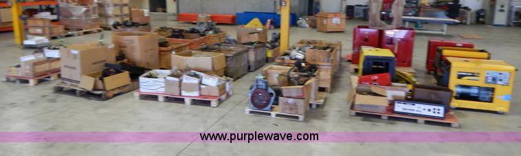 image for item AO9187 Assorted generator parts