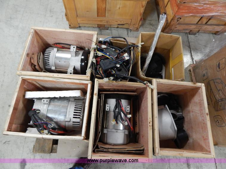 image for item AO9187 Assorted generator parts