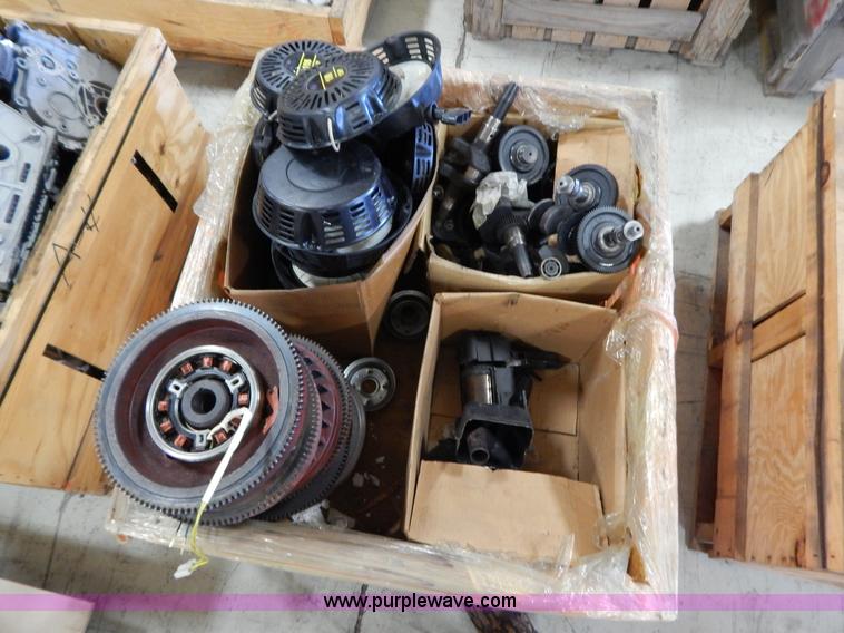 image for item AO9187 Assorted generator parts