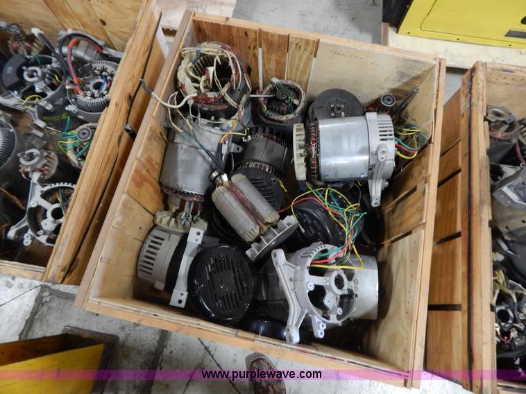 image for item AO9187 Assorted generator parts