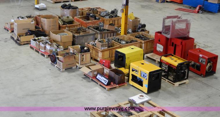 image for item AO9187 Assorted generator parts