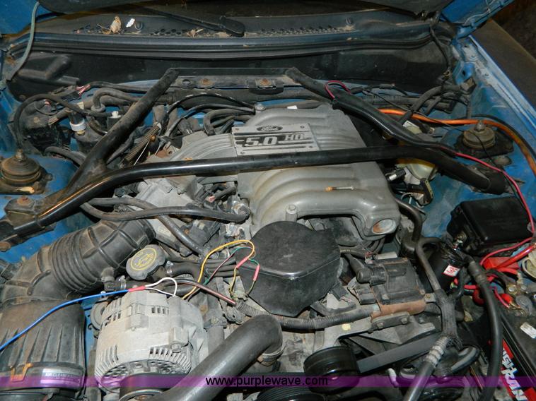 image for item D6039 1995 Ford Mustang GT