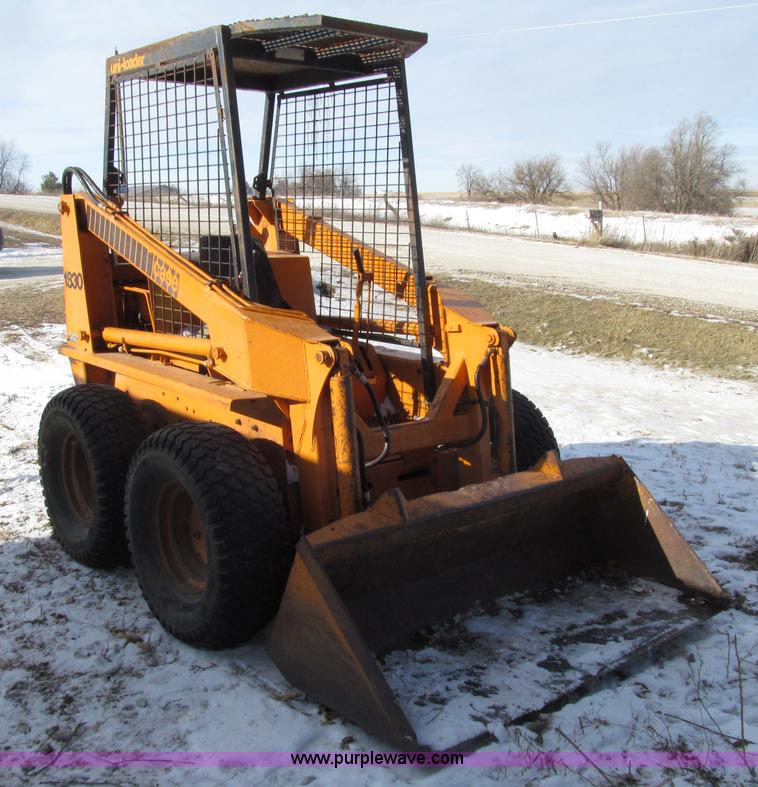 image for item E4644 1979 Case 1830 skid steer