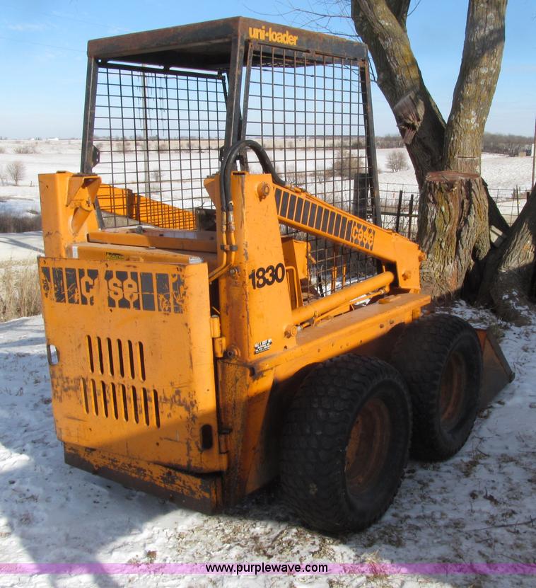 image for item E4644 1979 Case 1830 skid steer