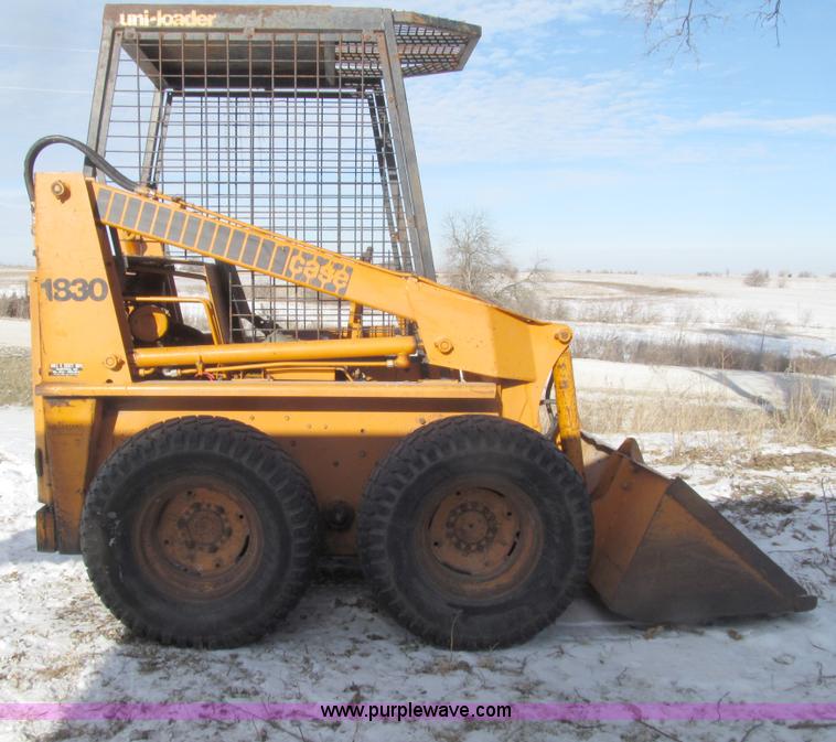 image for item E4644 1979 Case 1830 skid steer