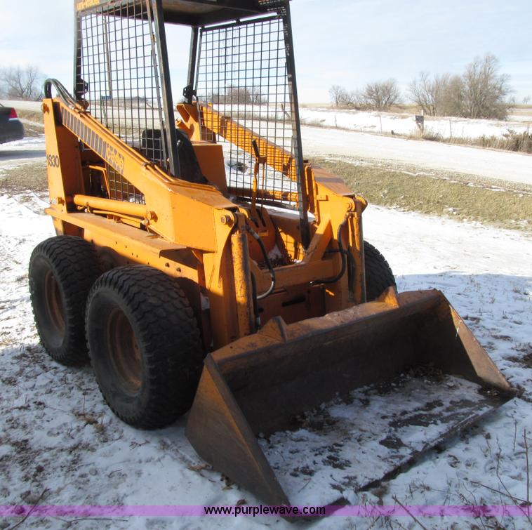 image for item E4644 1979 Case 1830 skid steer