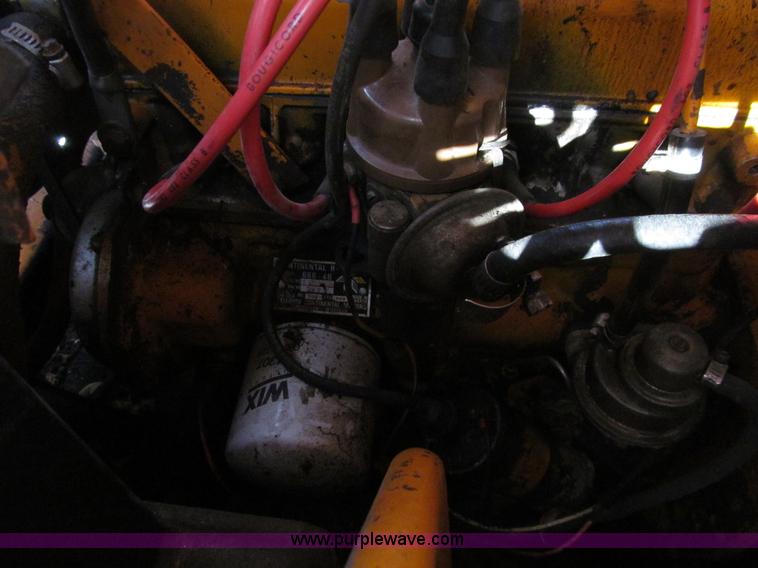 image for item E4644 1979 Case 1830 skid steer