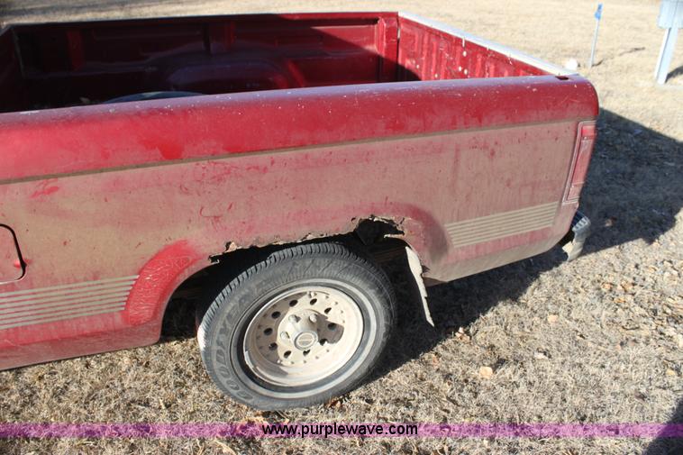 image for item G4415 1991 Ford Ranger XLT pickup truck