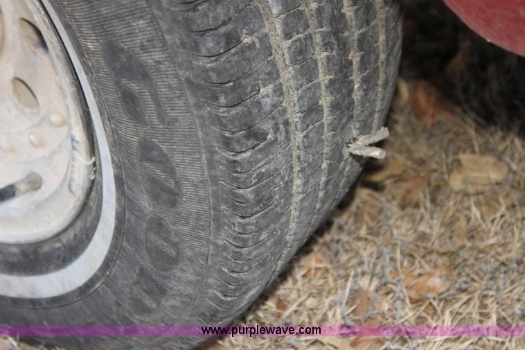 image for item G4415 1991 Ford Ranger XLT pickup truck