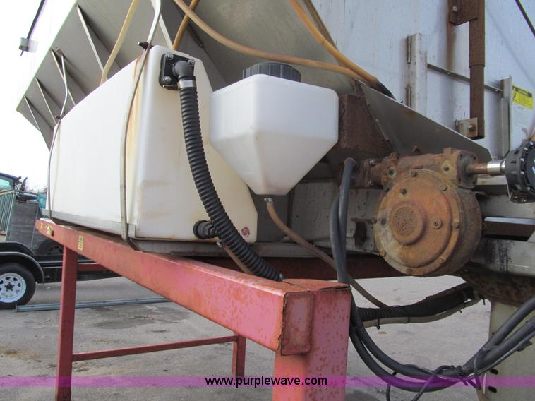 image for item G9670 2002 Flink 8615-S4 stainless steel spreader