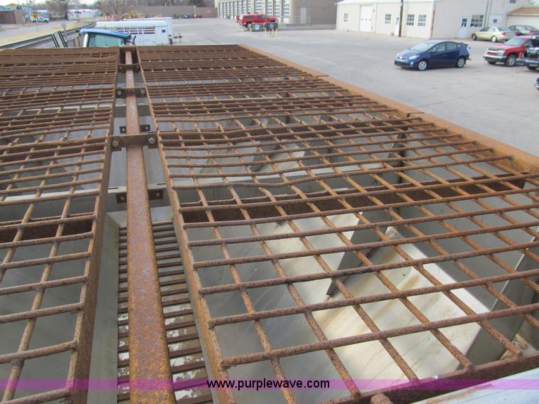 image for item G9670 2002 Flink 8615-S4 stainless steel spreader