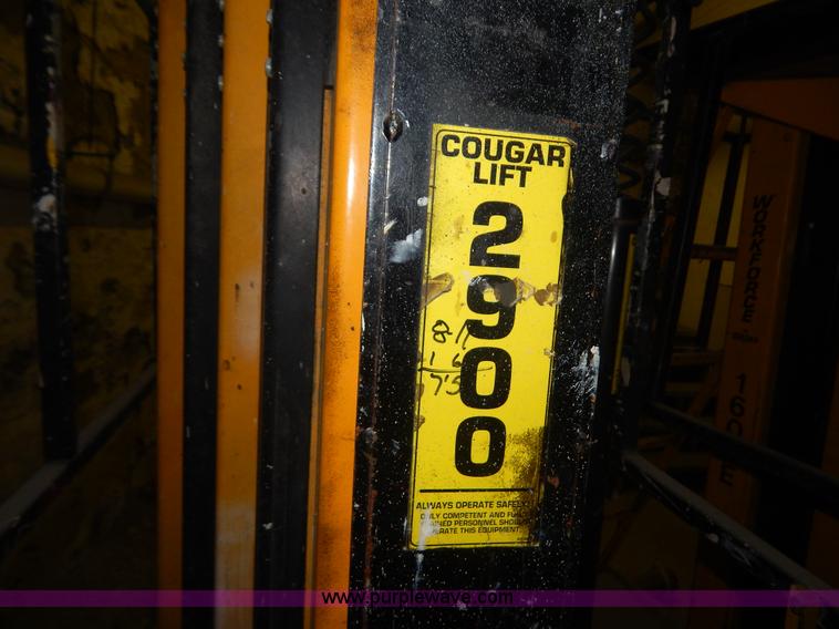 image for item H3890 (2) single man lifts