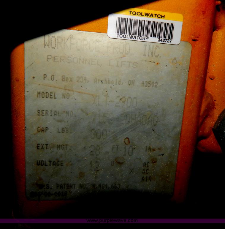 image for item H3890 (2) single man lifts