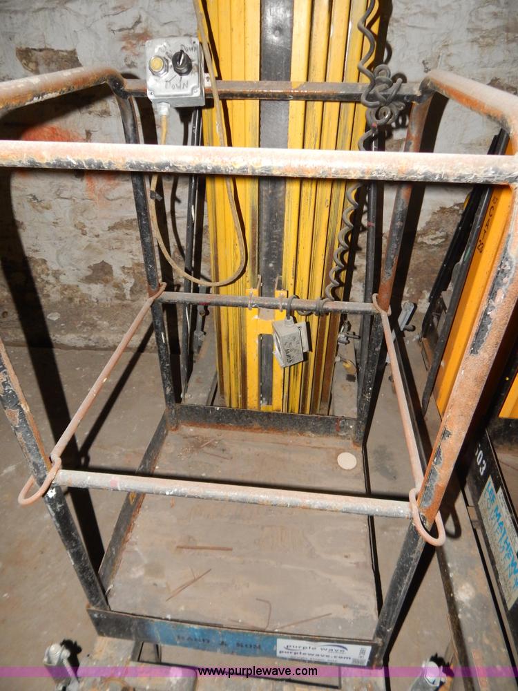 image for item H3891 (2) single man lifts