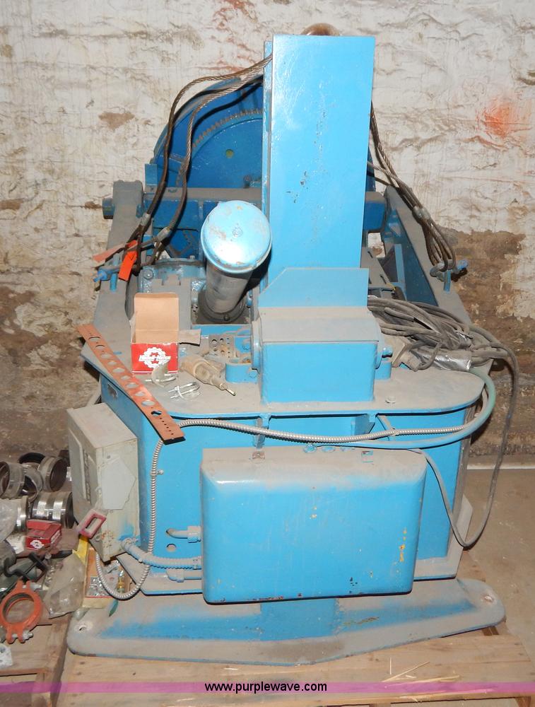 image for item H3893 P&H welding positioner