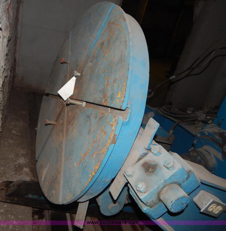 image for item H3893 P&H welding positioner