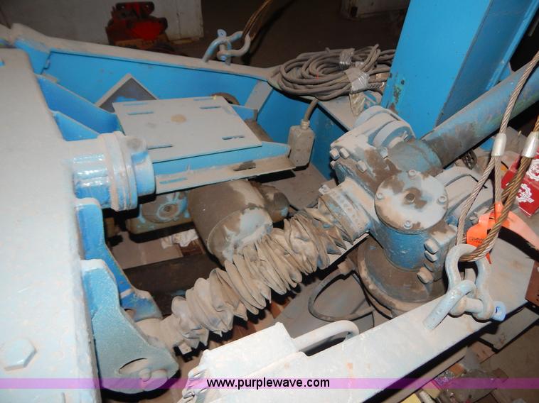 image for item H3893 P&H welding positioner